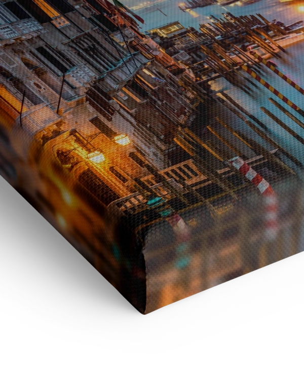  Photo - Canvas - Matte - Mirroredblur - Edge - Portrait