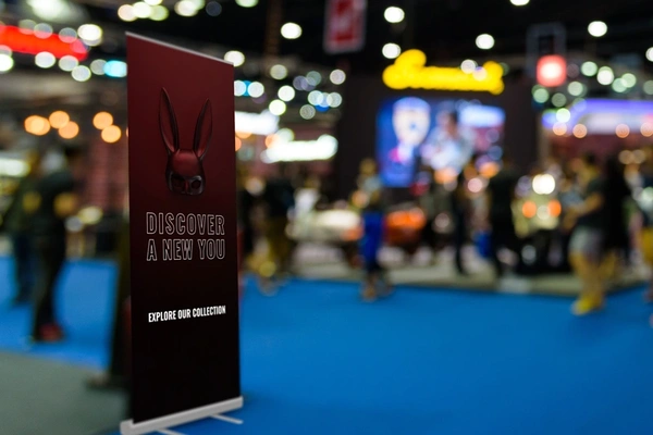  Roller Banner Discover A New You